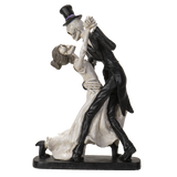 LOVE NEVER DIES DANCING COUPLE C/2