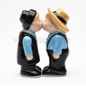 Amish Salt & Pepper Set